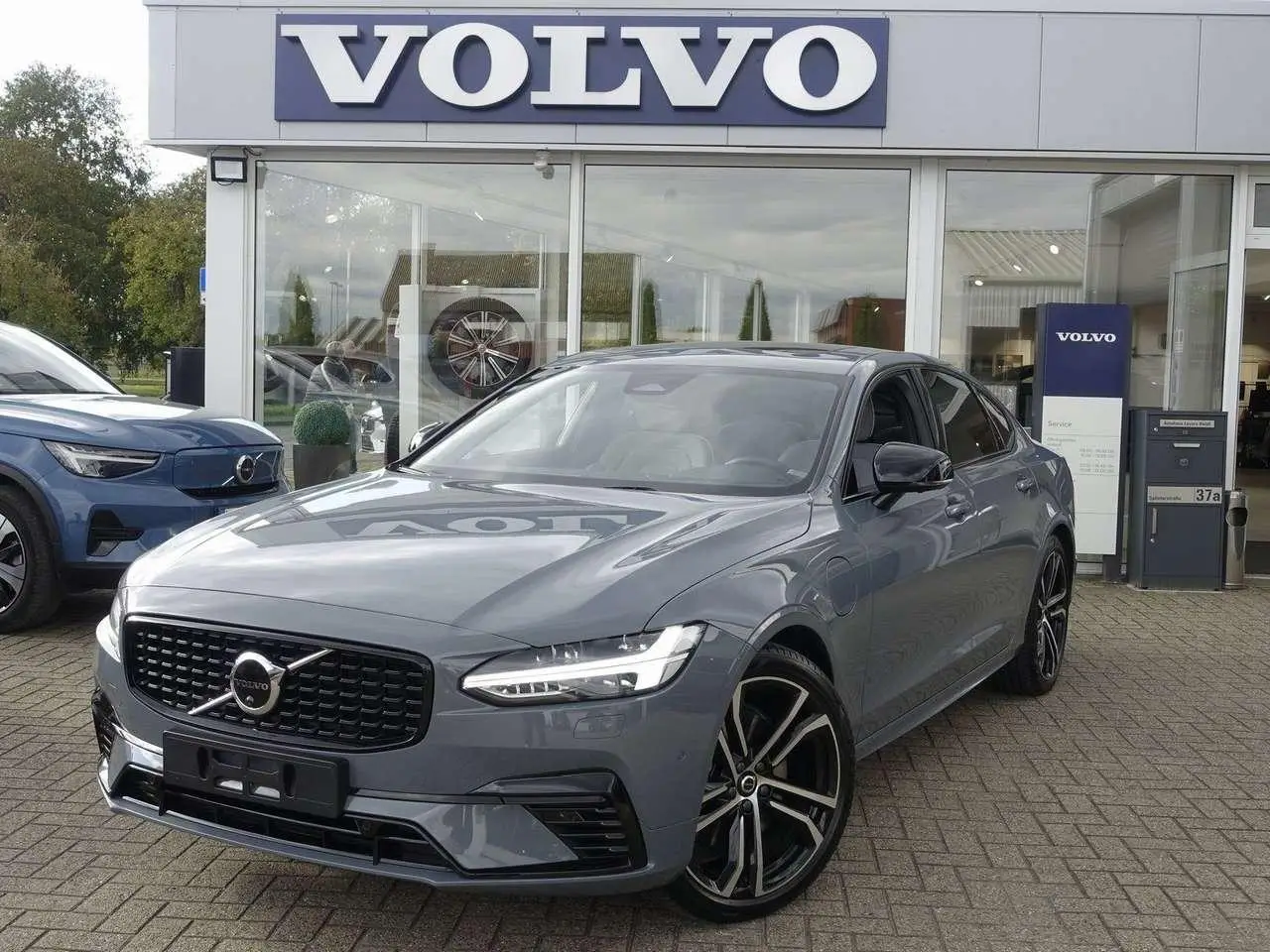 Photo 1 : Volvo S90 2023 Hybride