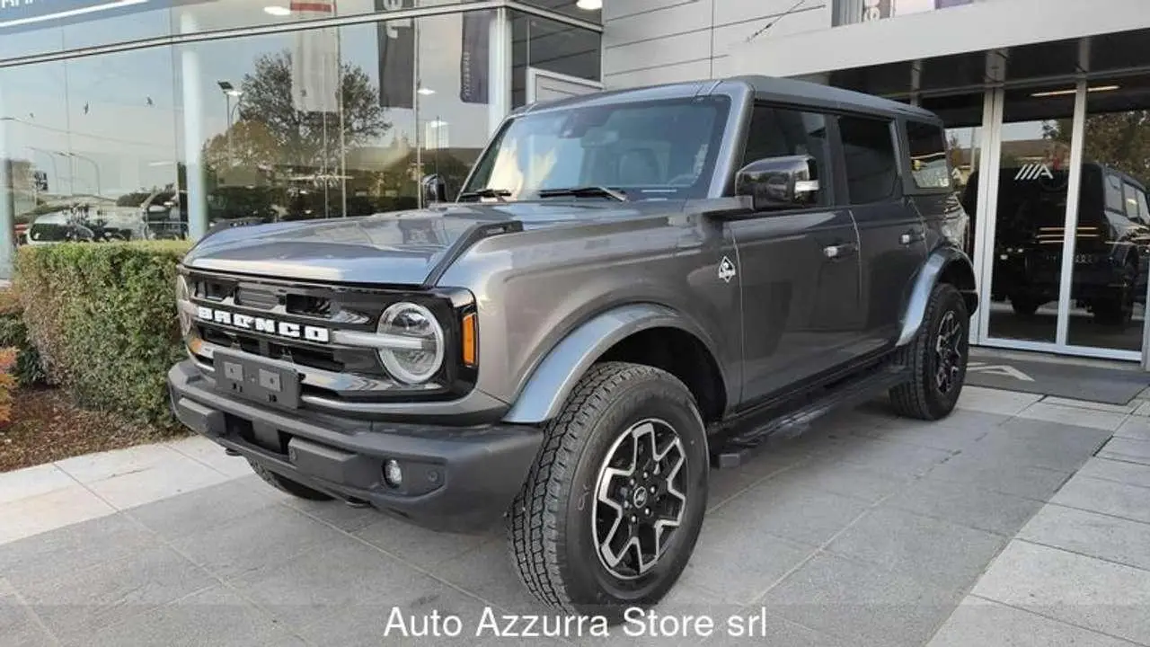 Photo 1 : Ford Bronco 2024 Essence