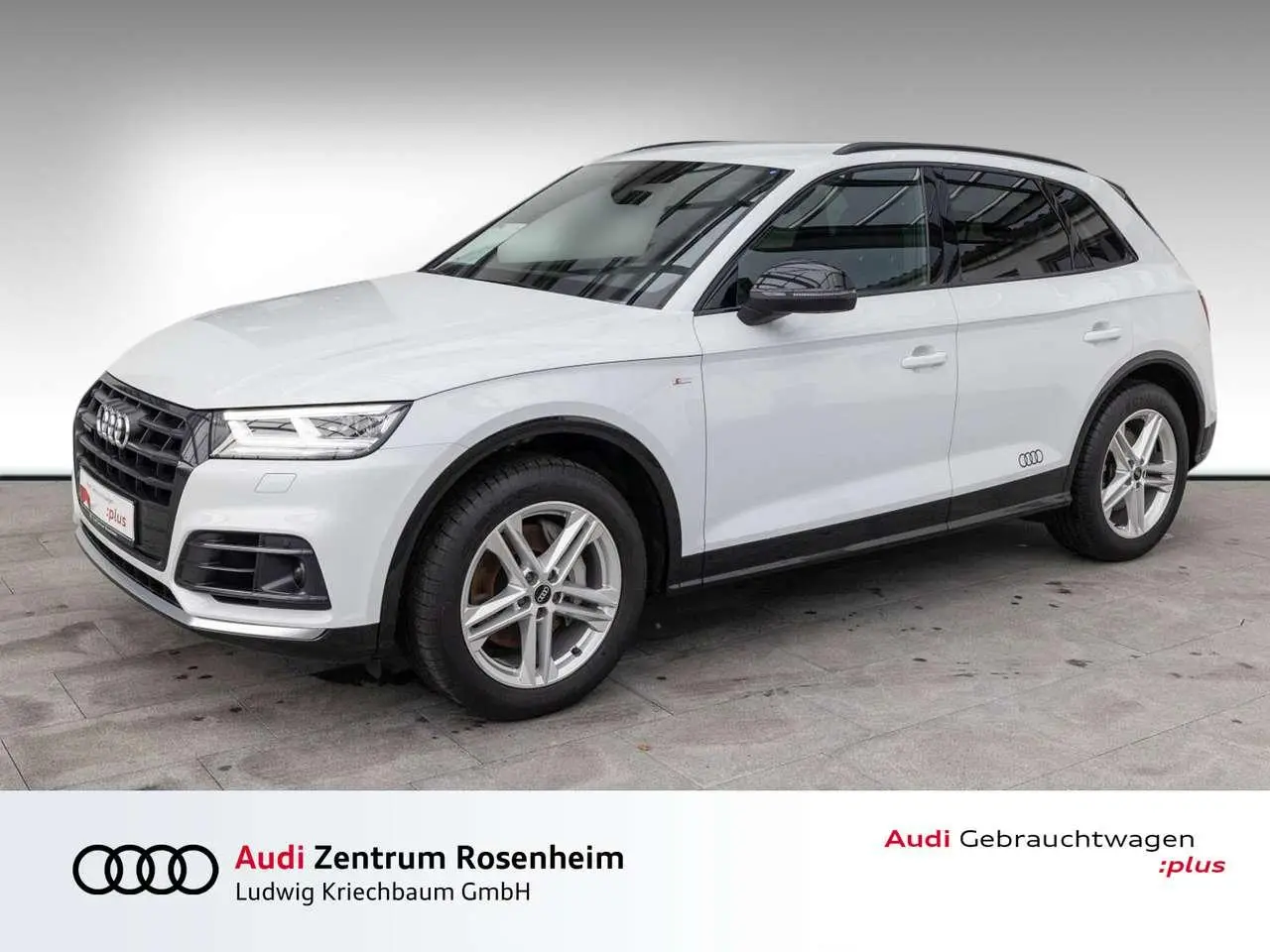 Photo 1 : Audi Q5 2020 Diesel