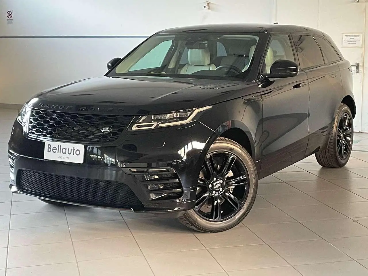 Photo 1 : Land Rover Range Rover Velar 2020 Diesel