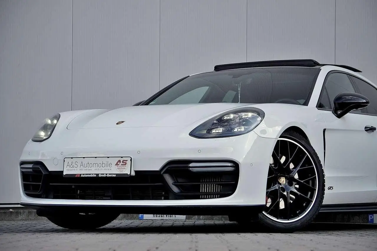 Photo 1 : Porsche Panamera 2019 Petrol