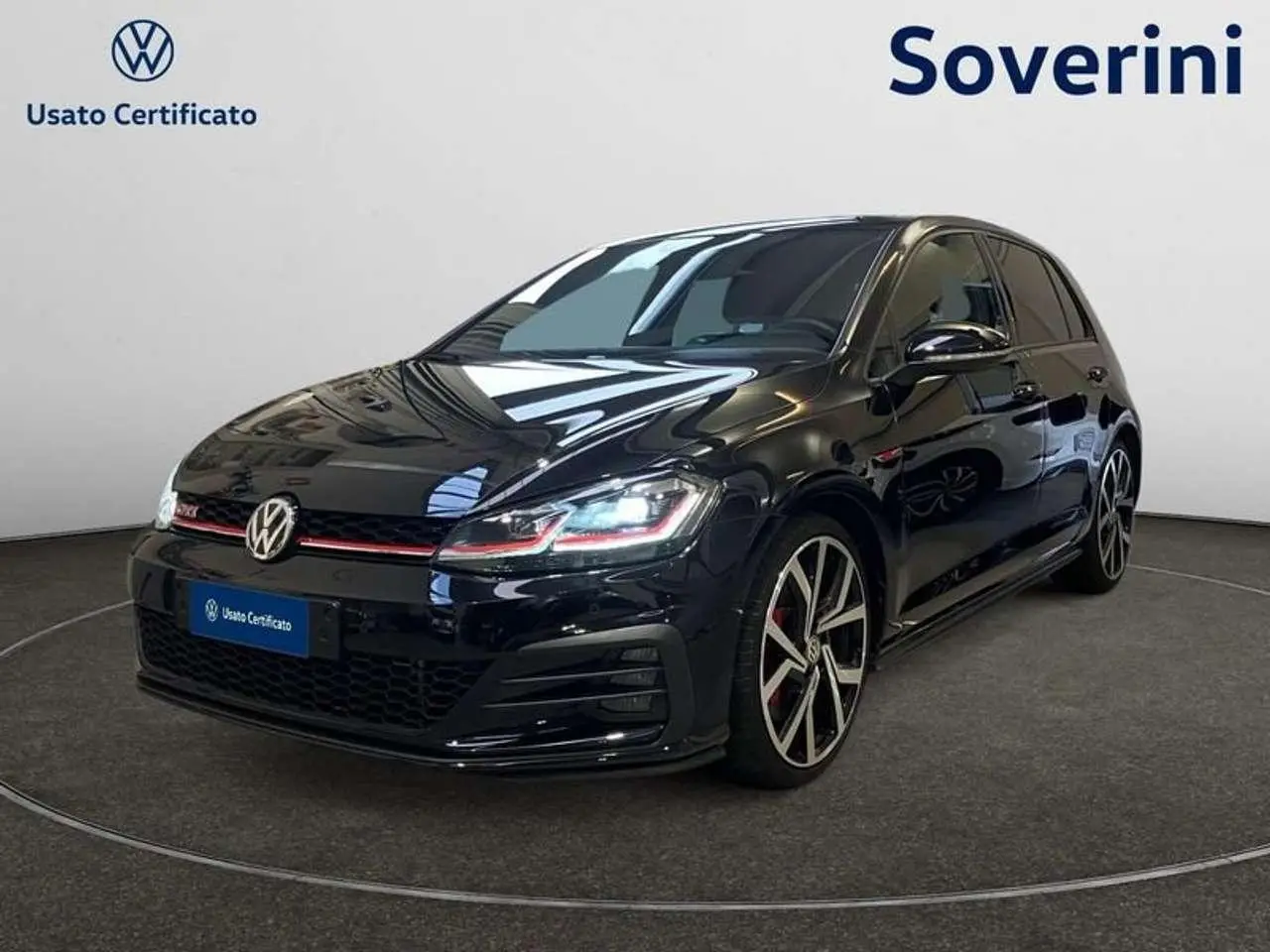 Photo 1 : Volkswagen Golf 2018 Essence