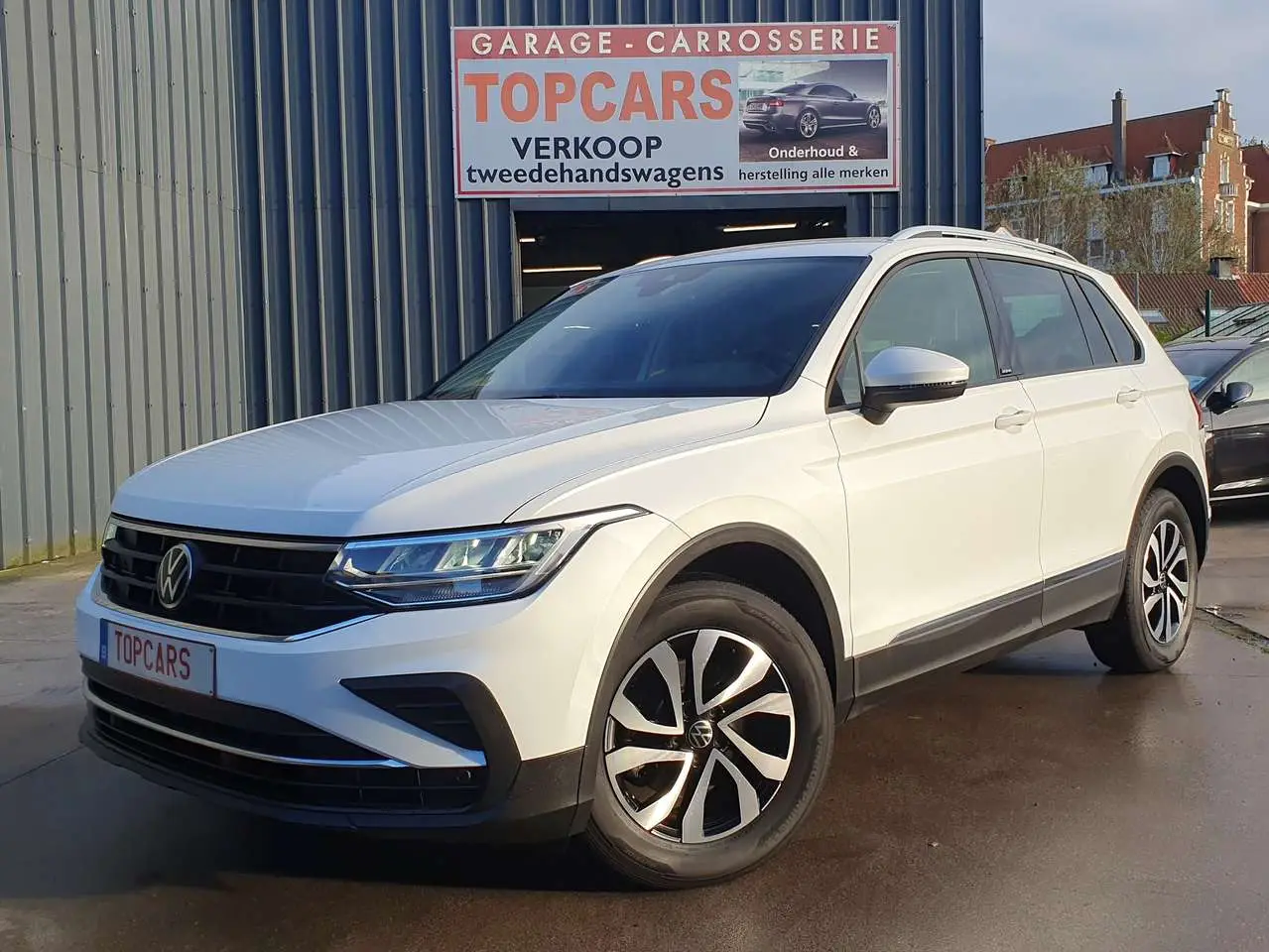 Photo 1 : Volkswagen Tiguan 2022 Essence