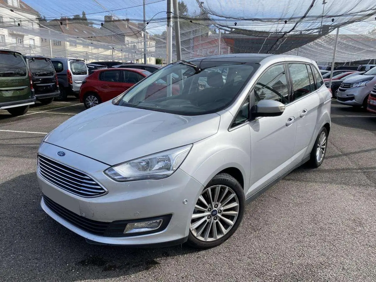 Photo 1 : Ford Grand C-max 2019 Essence