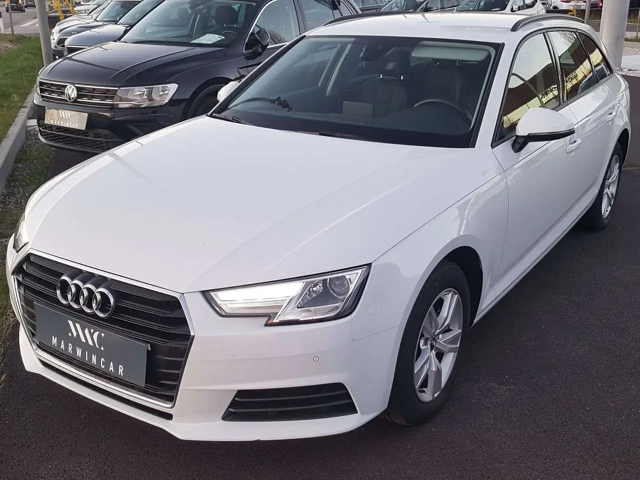 Photo 1 : Audi A4 2018 Diesel