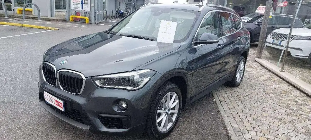 Photo 1 : Bmw X1 2017 Diesel