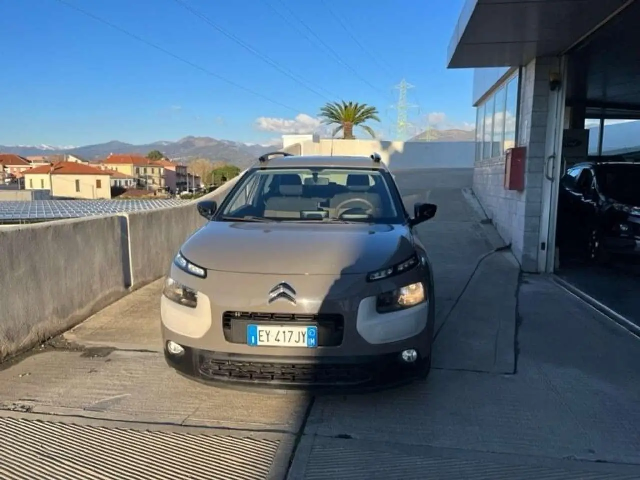 Photo 1 : Citroen C4 2015 Diesel