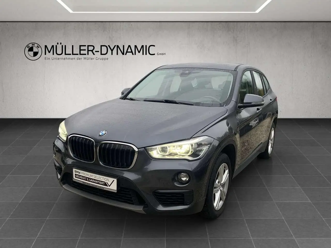 Photo 1 : Bmw X1 2018 Petrol