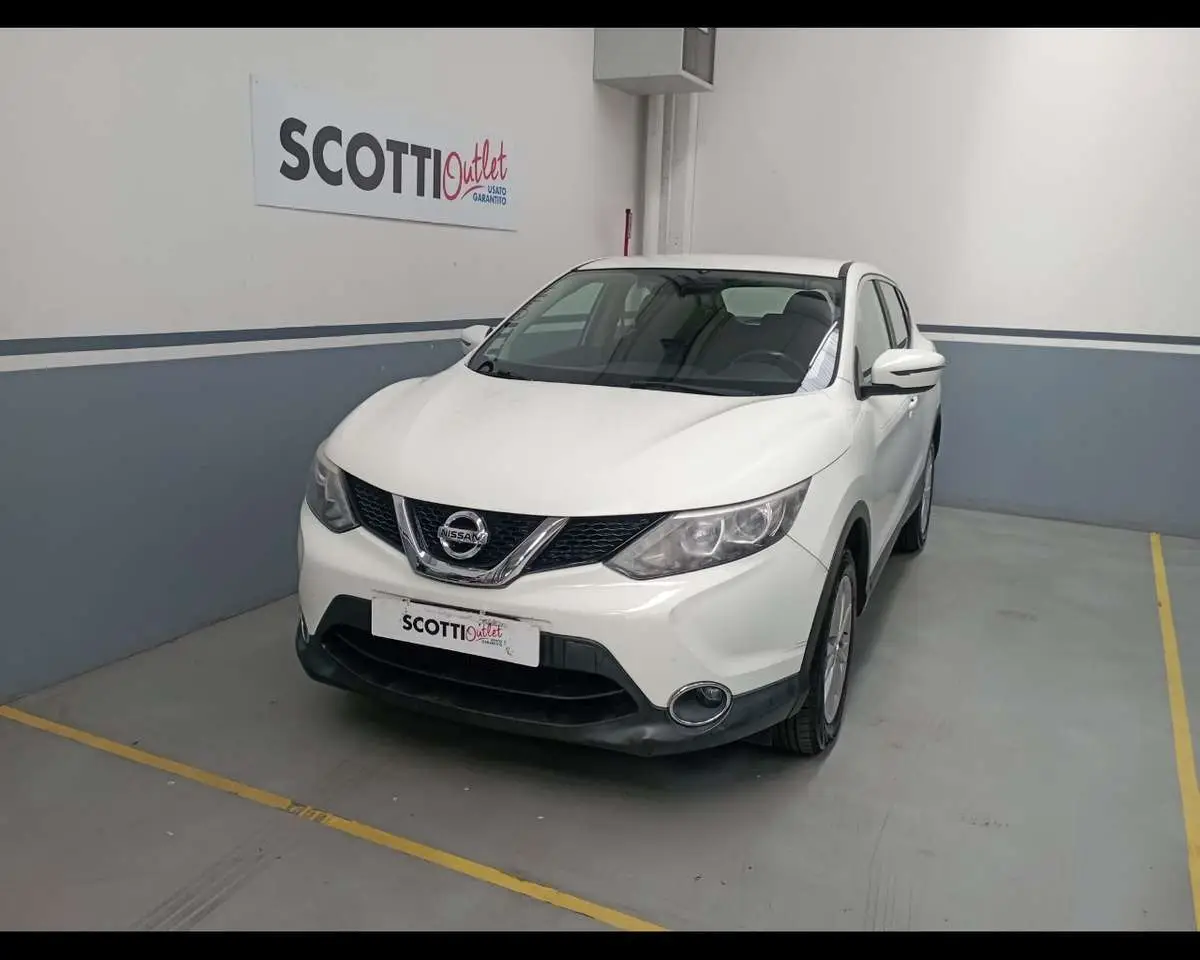 Photo 1 : Nissan Qashqai 2016 Essence