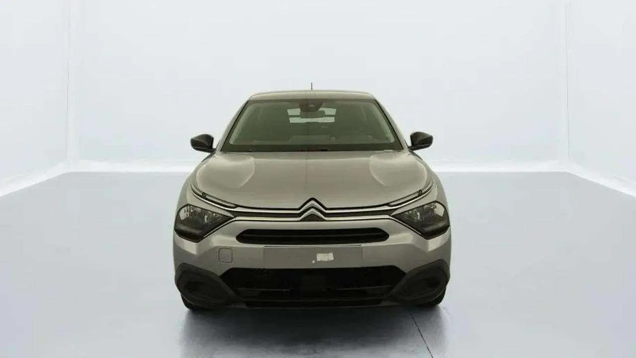 Photo 1 : Citroen C4 2024 Essence