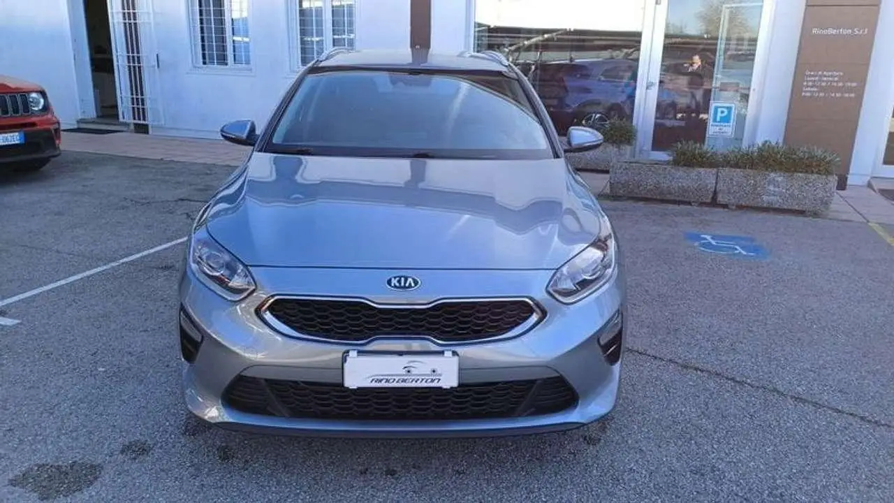 Photo 1 : Kia Ceed 2019 Petrol