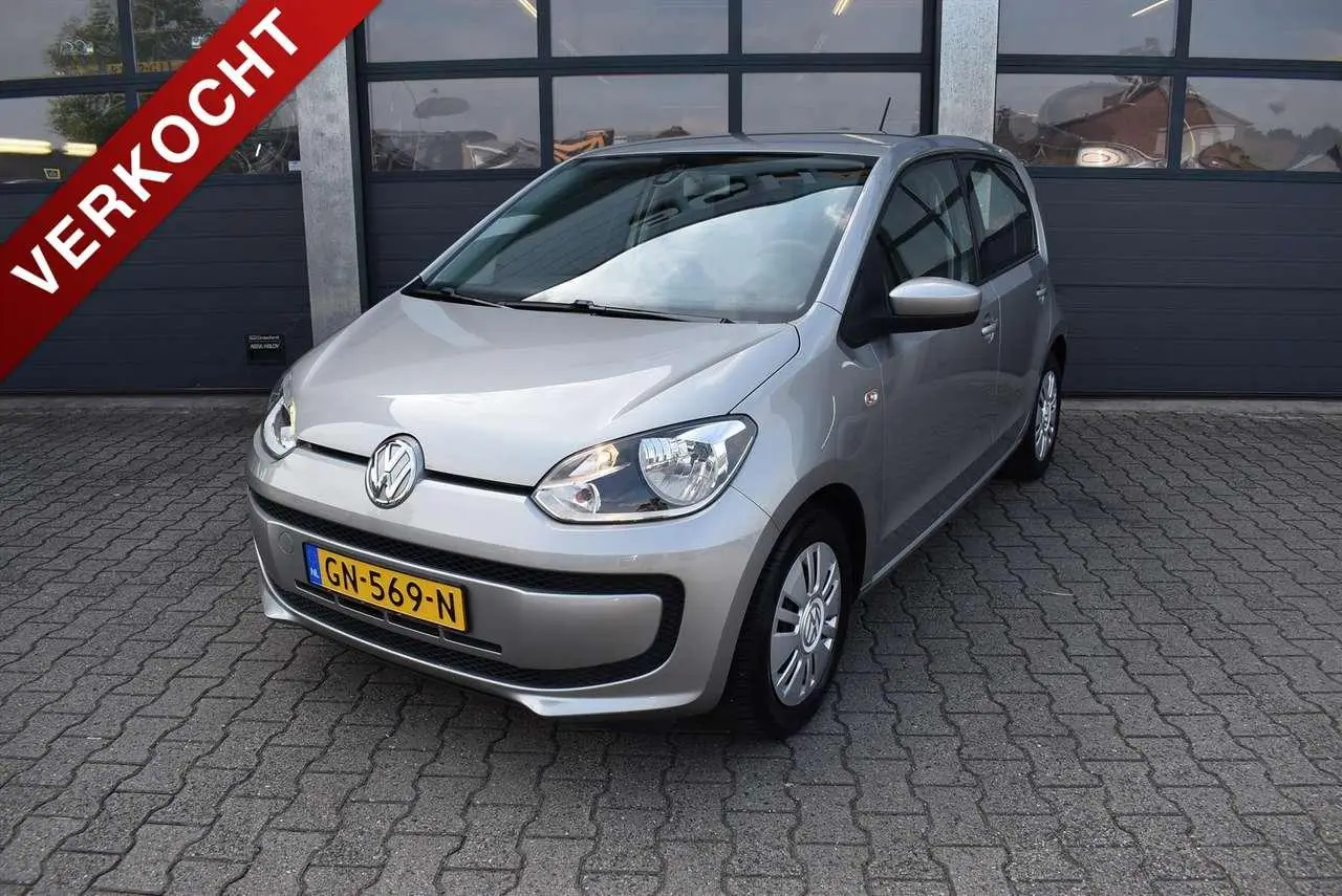 Photo 1 : Volkswagen Up! 2015 Petrol