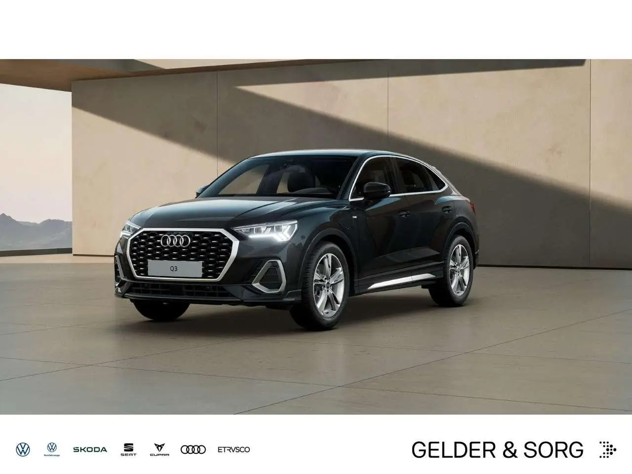 Photo 1 : Audi Q3 2023 Hybrid