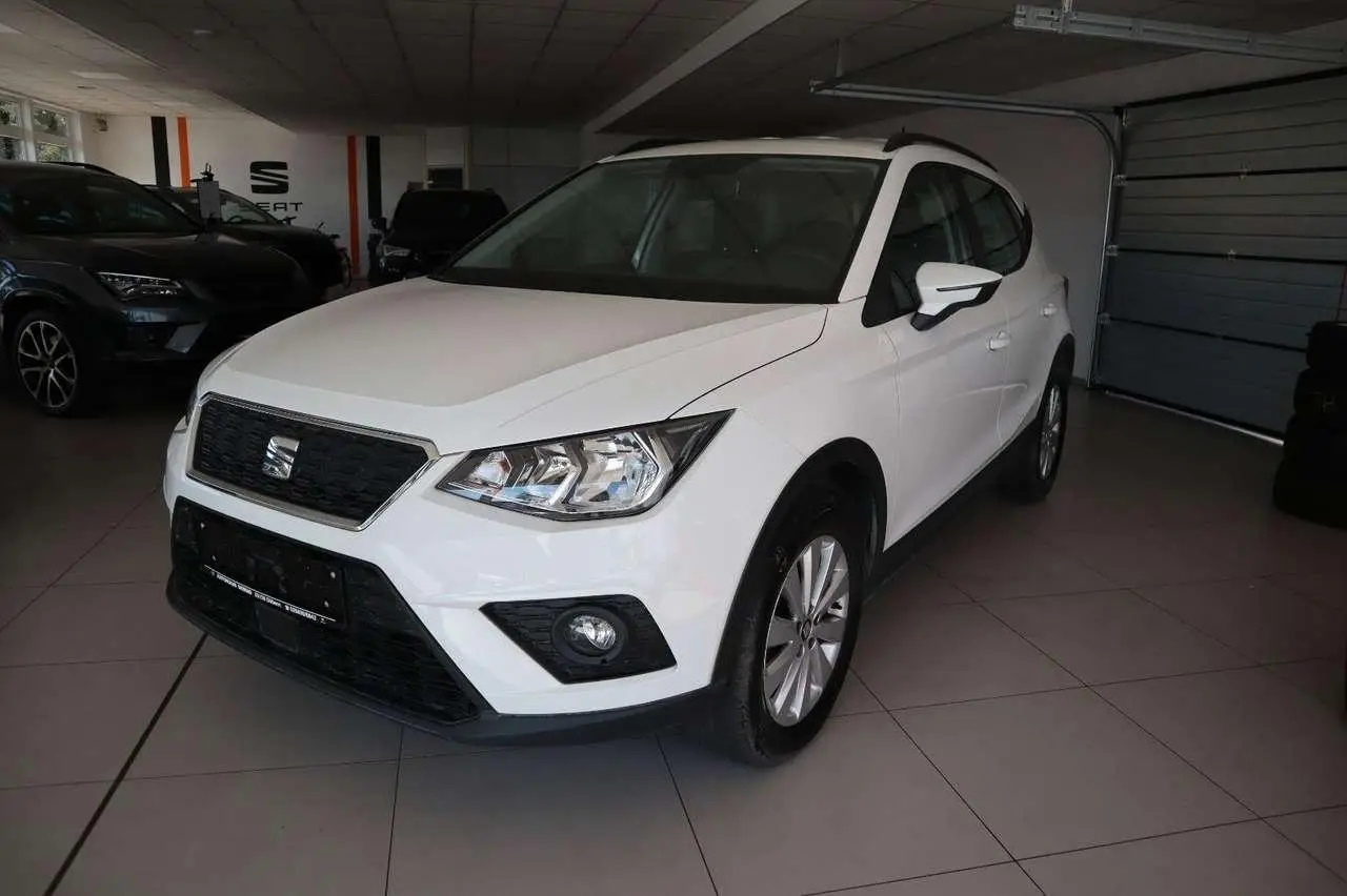 Photo 1 : Seat Arona 2020 Essence