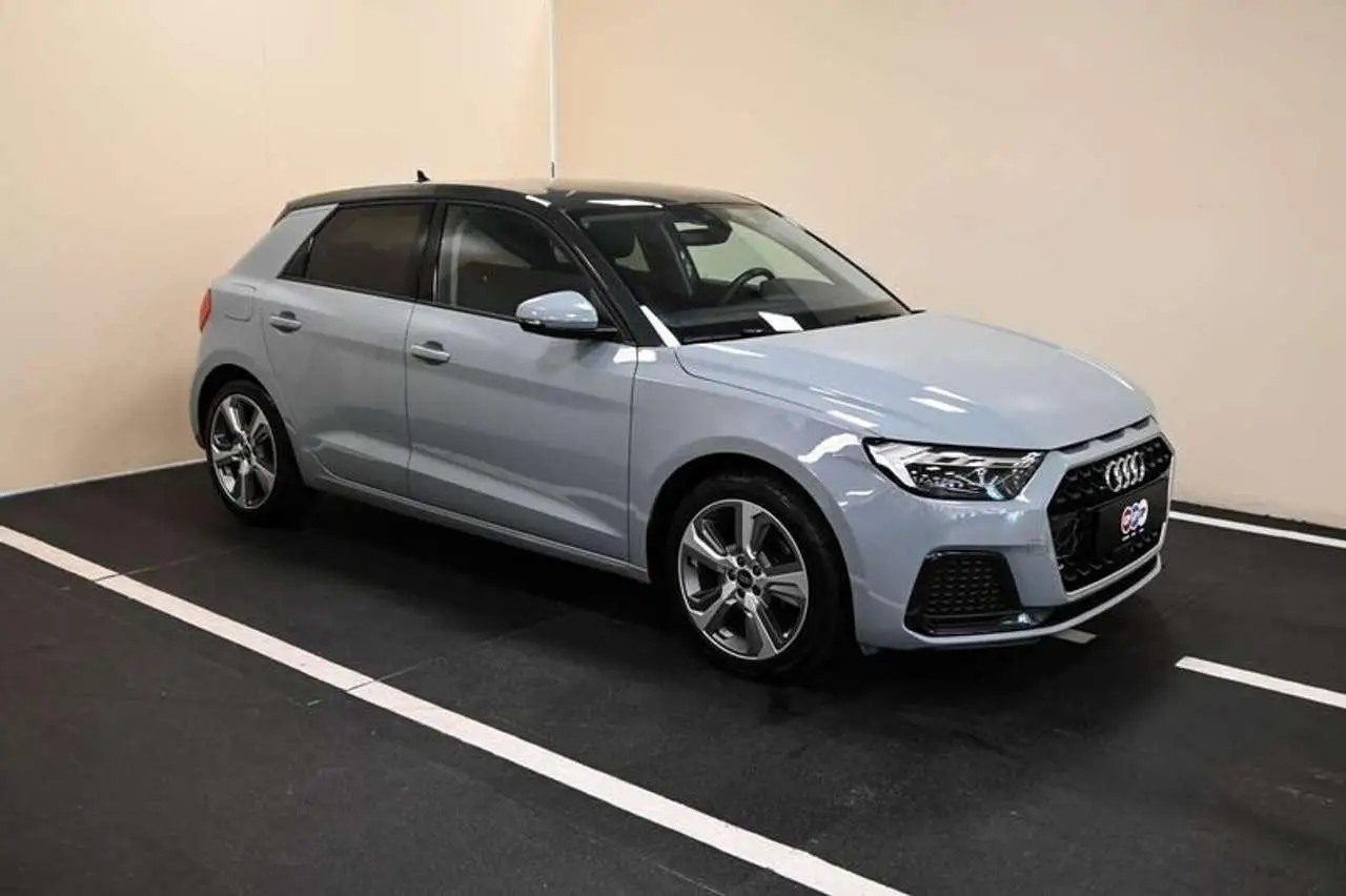 Photo 1 : Audi A1 2023 Petrol