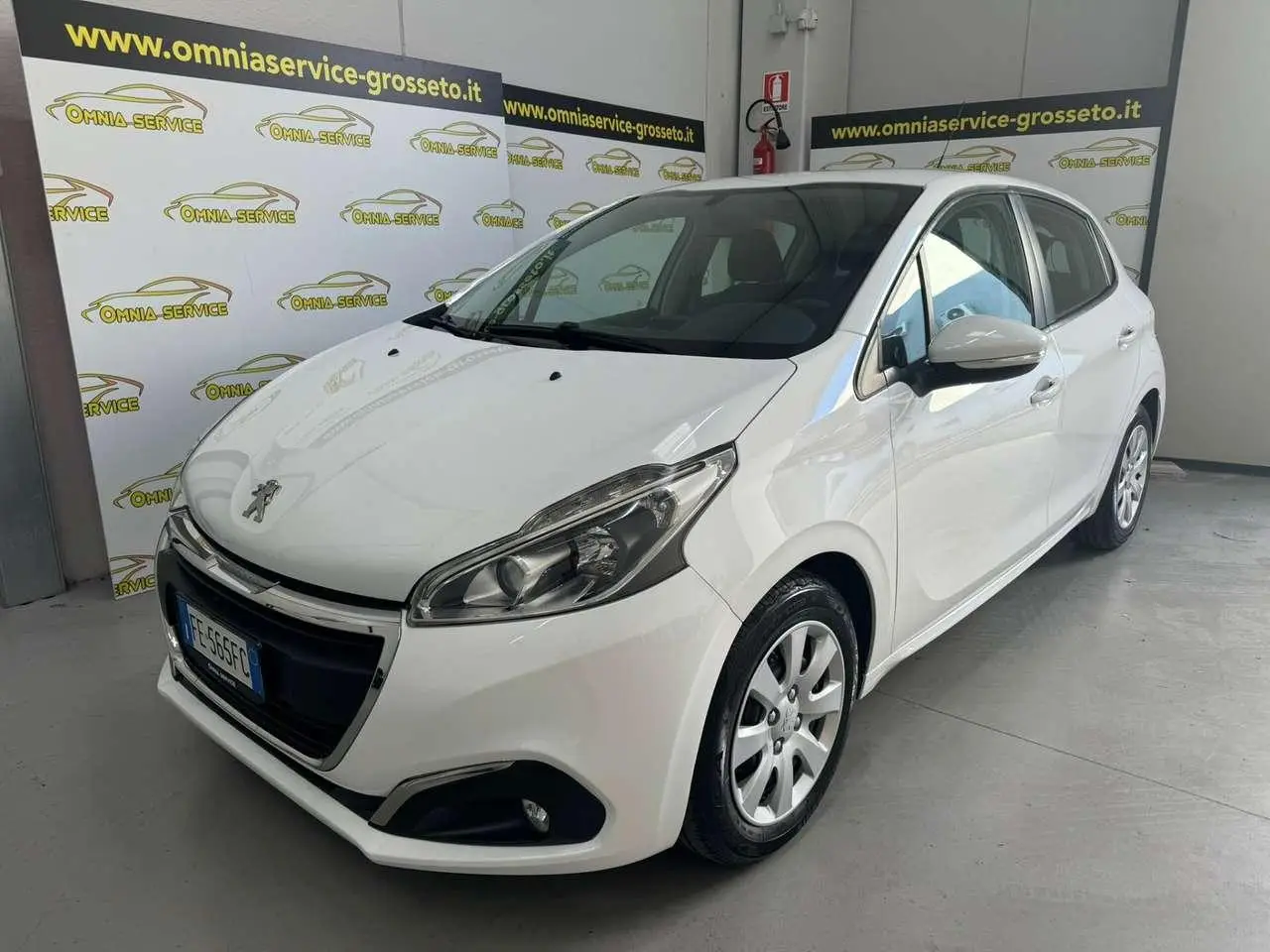 Photo 1 : Peugeot 208 2016 Essence