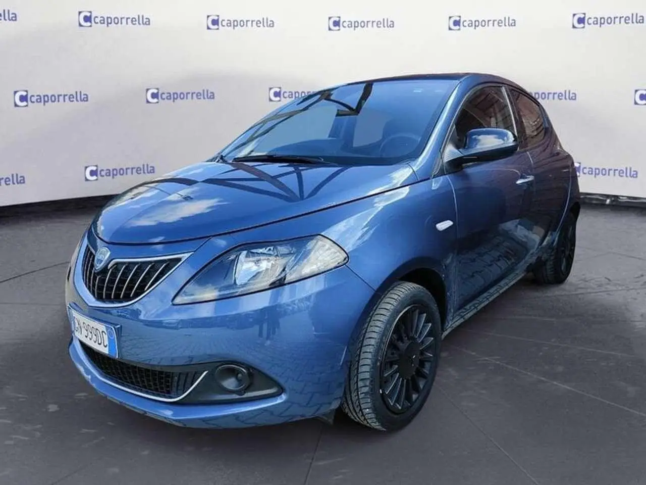 Photo 1 : Lancia Ypsilon 2023 Hybride