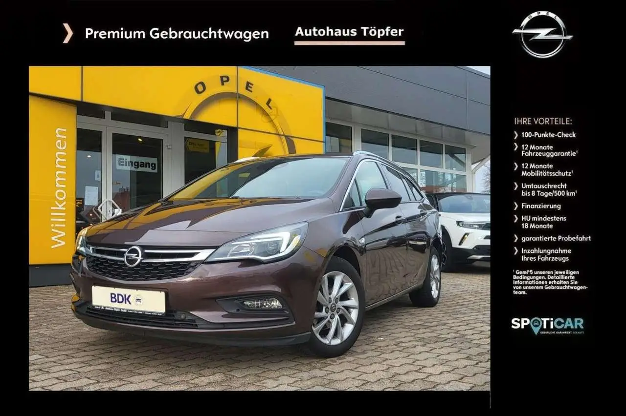 Photo 1 : Opel Astra 2017 Essence