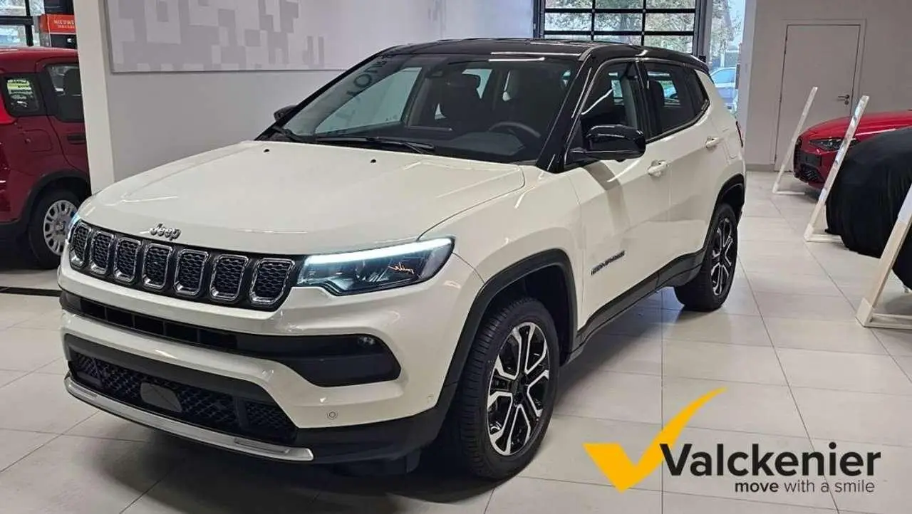 Photo 1 : Jeep Compass 2023 Hybrid