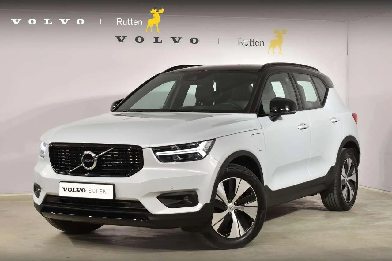 Photo 1 : Volvo Xc40 2021 Hybride