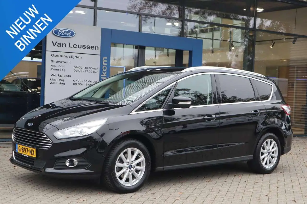 Photo 1 : Ford S-max 2018 Essence