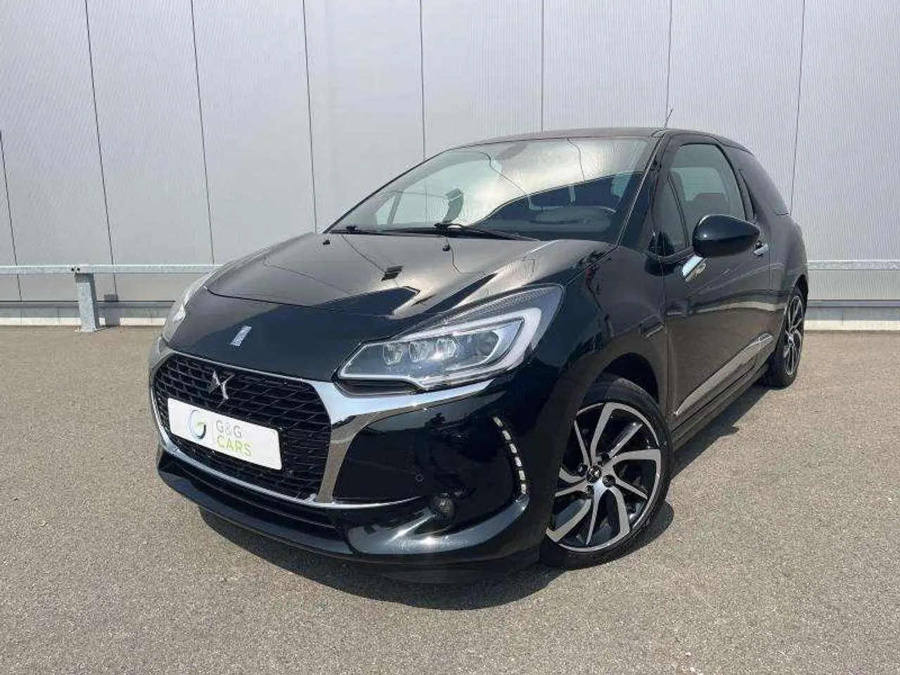 Photo 1 : Ds Automobiles Ds3 2018 Petrol