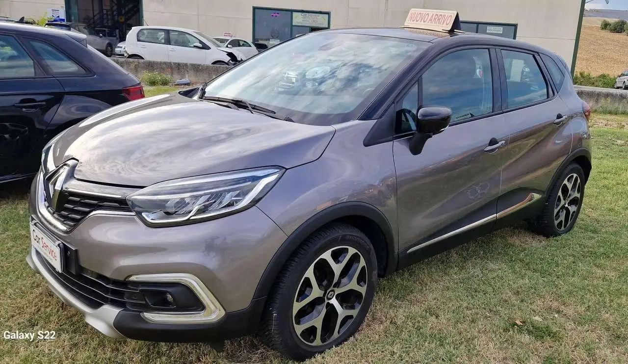 Photo 1 : Renault Captur 2018 Diesel