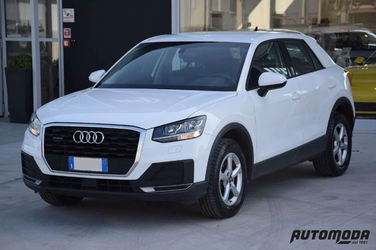 Photo 1 : Audi Q2 2019 Diesel