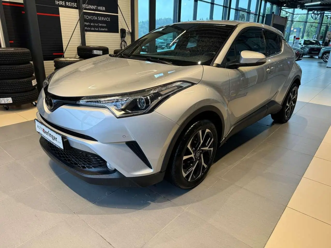 Photo 1 : Toyota C-hr 2019 Essence