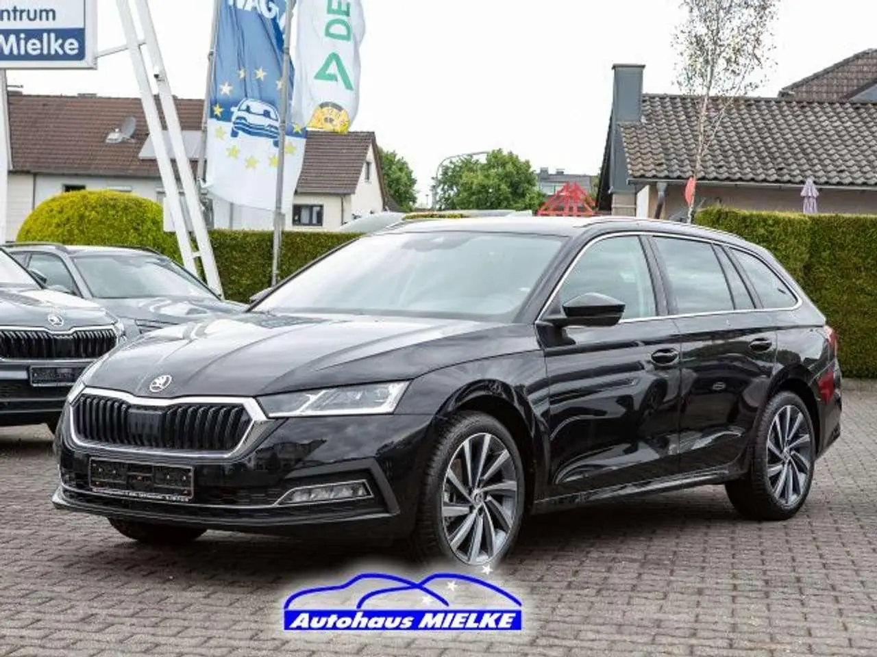 Photo 1 : Skoda Octavia 2024 Petrol