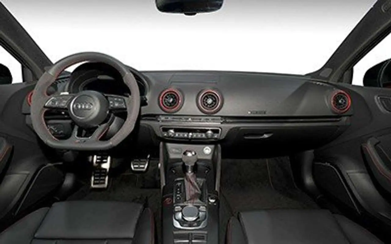 Photo 1 : Audi Rs3 2024 Essence