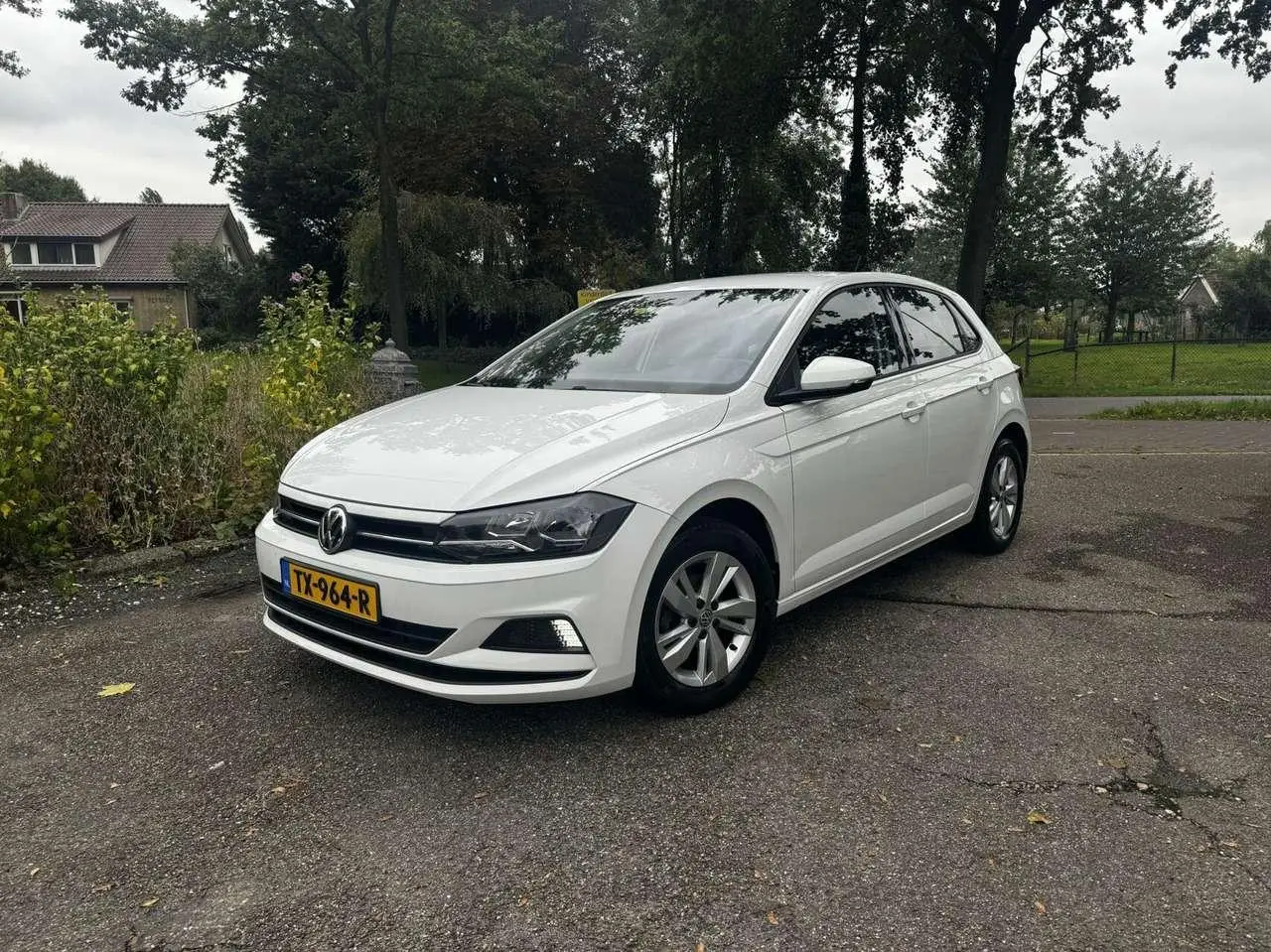 Photo 1 : Volkswagen Polo 2018 Essence