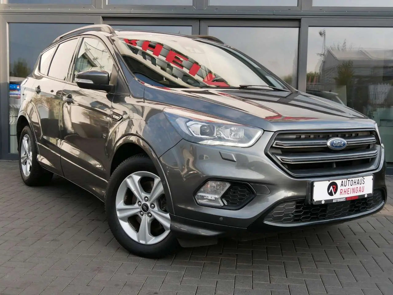 Photo 1 : Ford Kuga 2018 Petrol