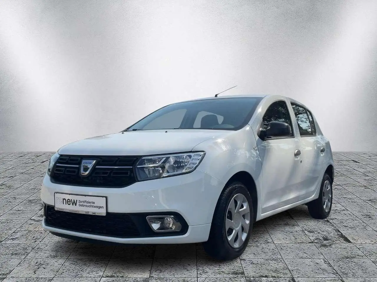 Photo 1 : Dacia Sandero 2020 Petrol