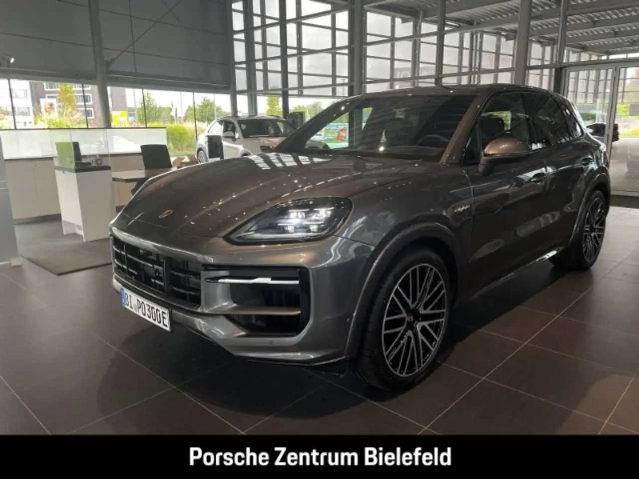 Photo 1 : Porsche Cayenne 2024 Hybride