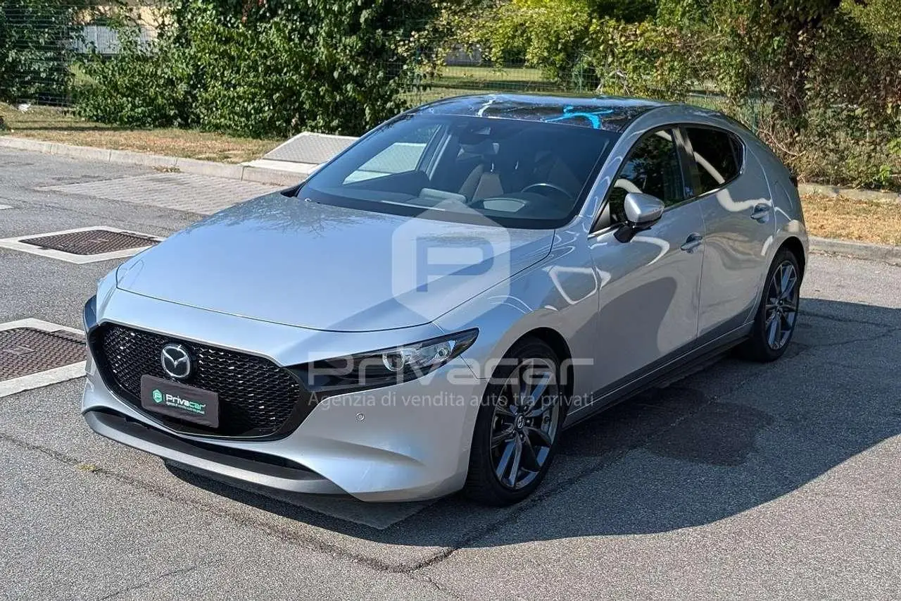 Photo 1 : Mazda 3 2019 Hybride