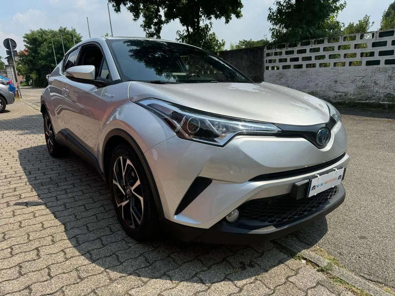 Photo 1 : Toyota C-hr 2019 Hybrid