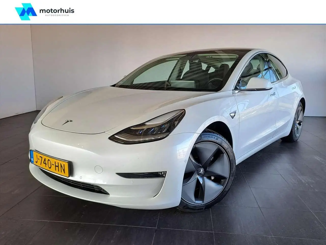 Photo 1 : Tesla Model 3 2020 Electric