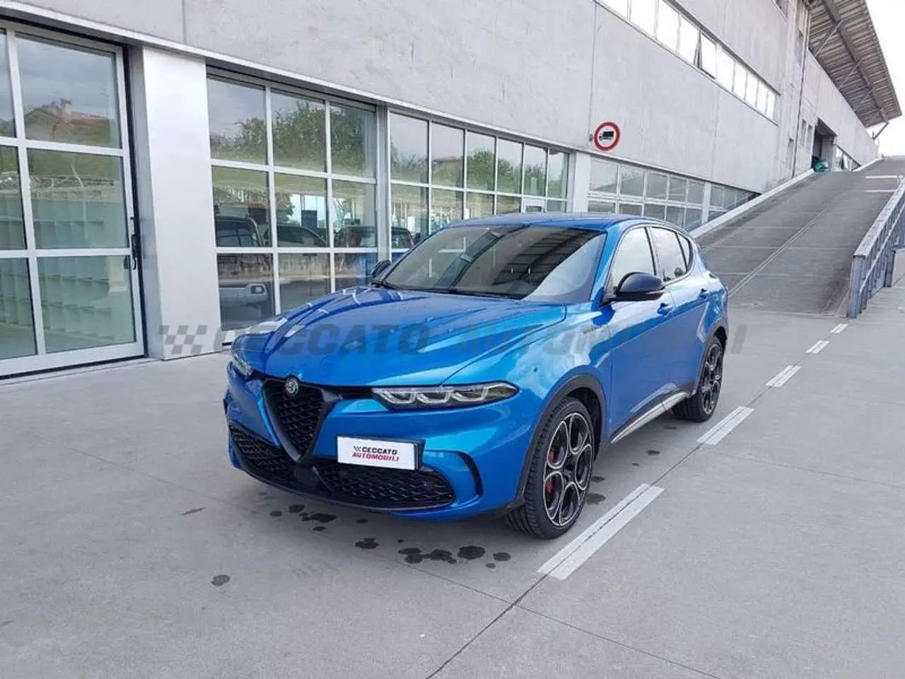 Photo 1 : Alfa Romeo Tonale 2022 Hybride