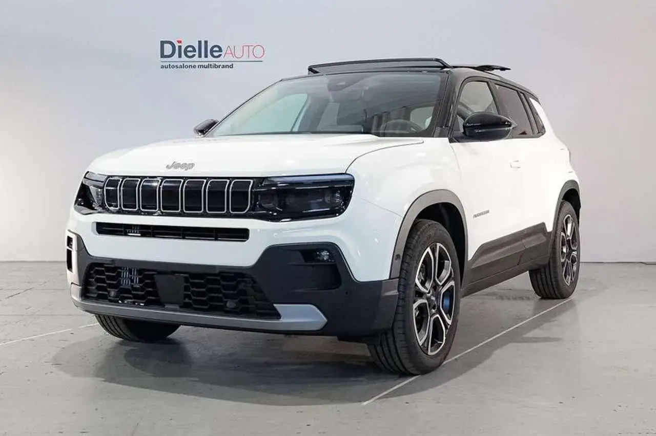 Photo 1 : Jeep Avenger 2024 Hybride