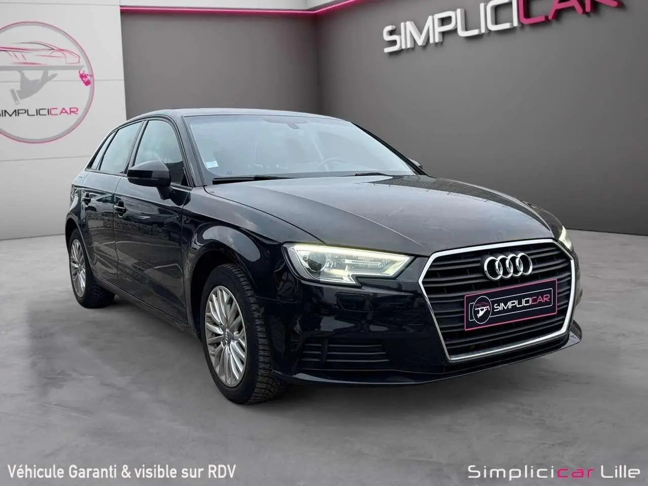 Photo 1 : Audi A3 2018 Diesel