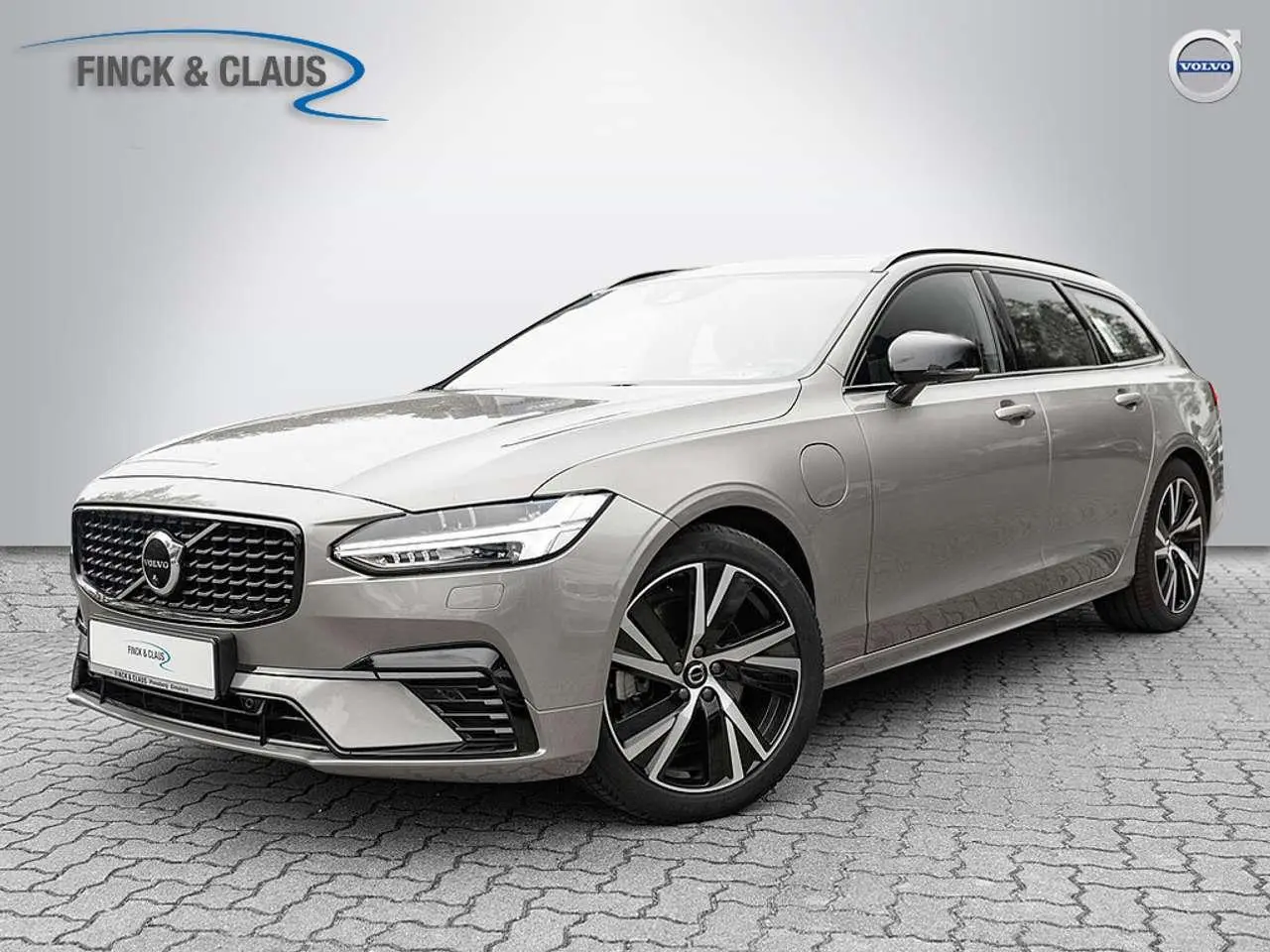 Photo 1 : Volvo V90 2020 Hybride