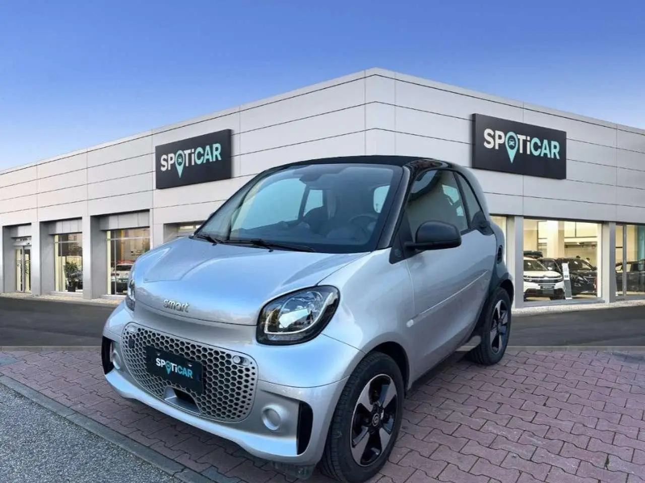 Photo 1 : Smart Fortwo 2023 Electric