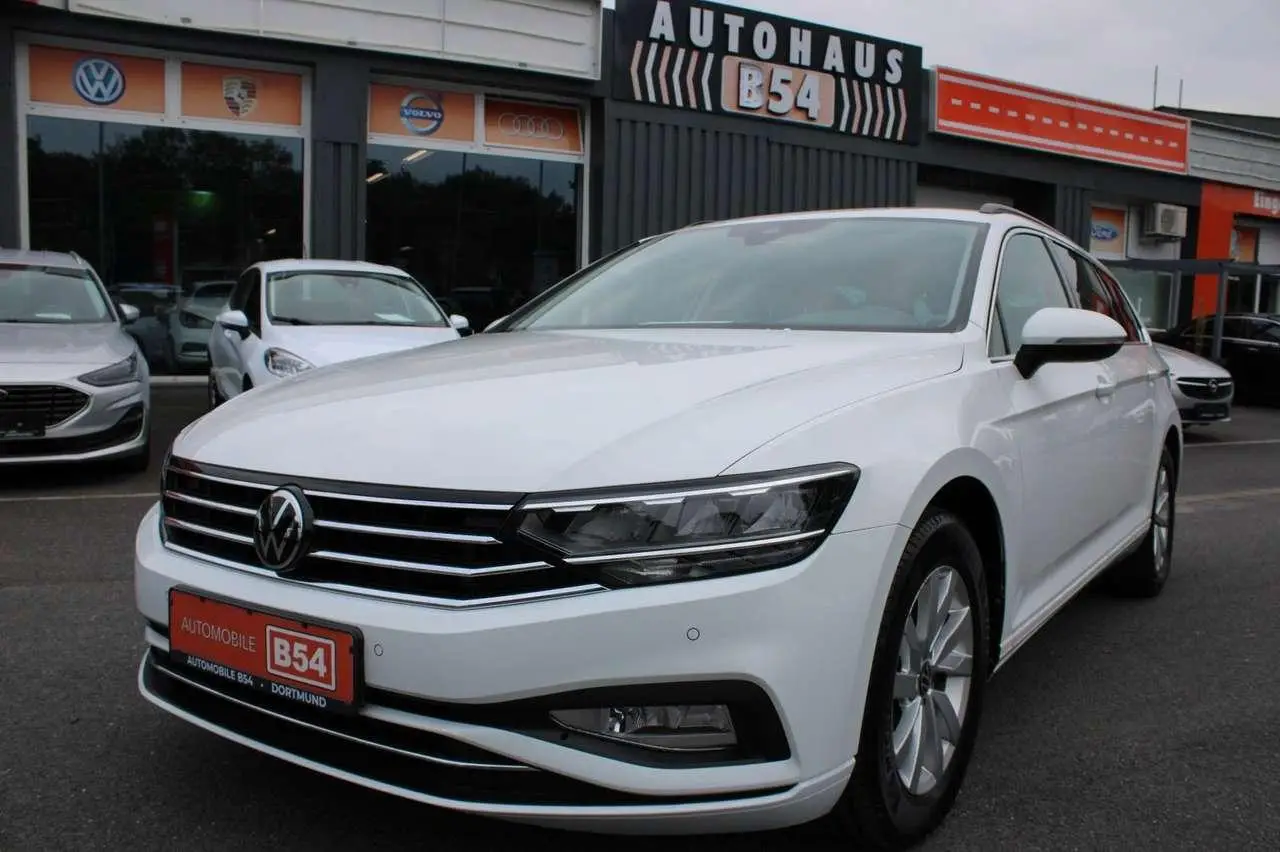 Photo 1 : Volkswagen Passat 2022 Diesel