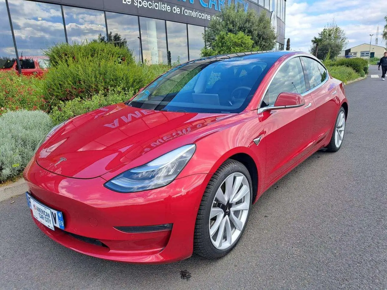 Photo 1 : Tesla Model 3 2020 Électrique