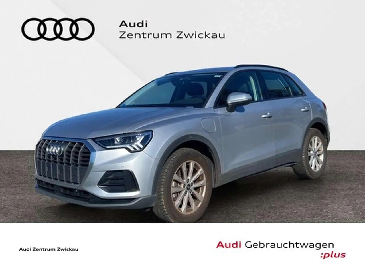 Photo 1 : Audi Q3 2021 Hybride