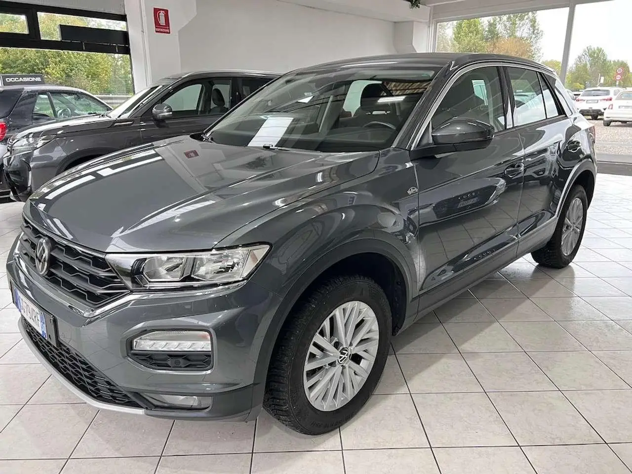 Photo 1 : Volkswagen T-roc 2021 Petrol