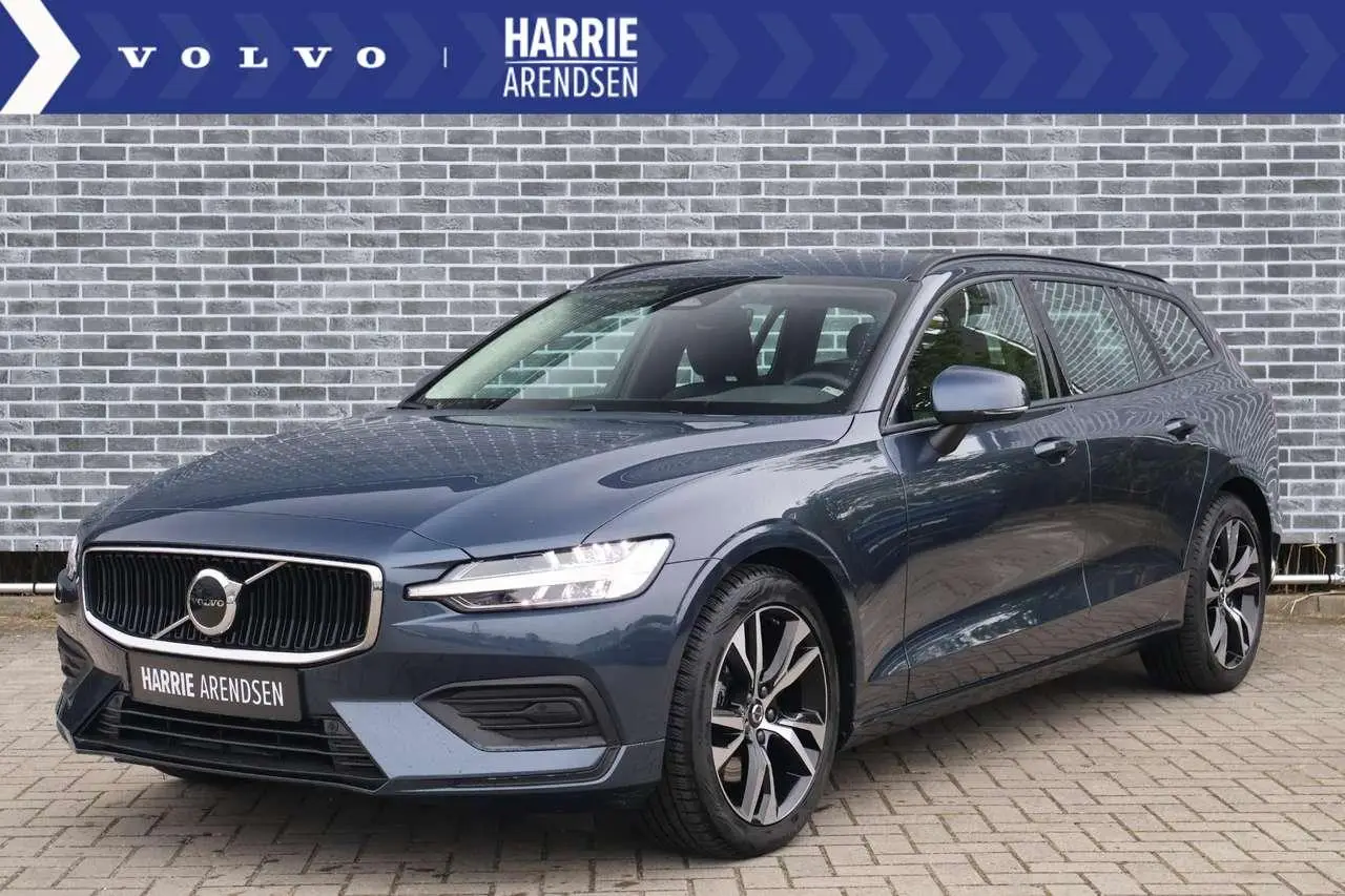 Photo 1 : Volvo V60 2024 Hybride