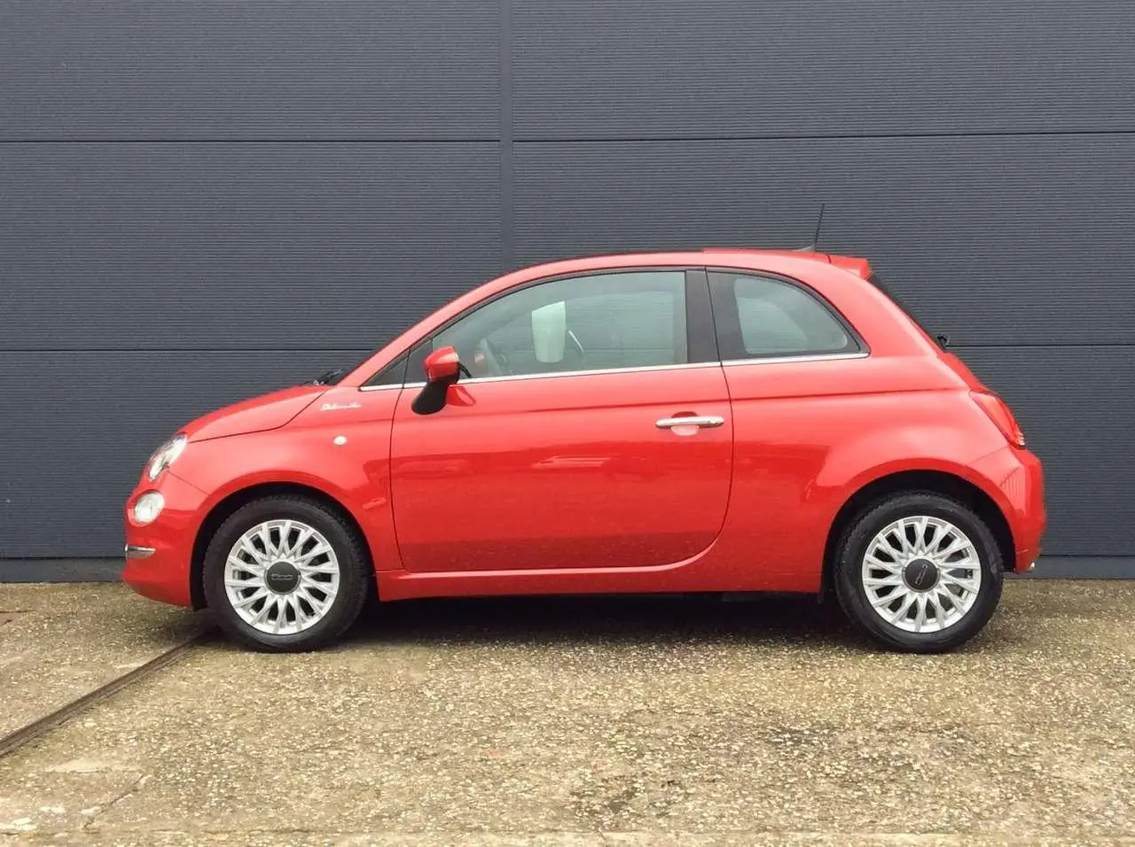 Photo 1 : Fiat 500 2022 Hybrid