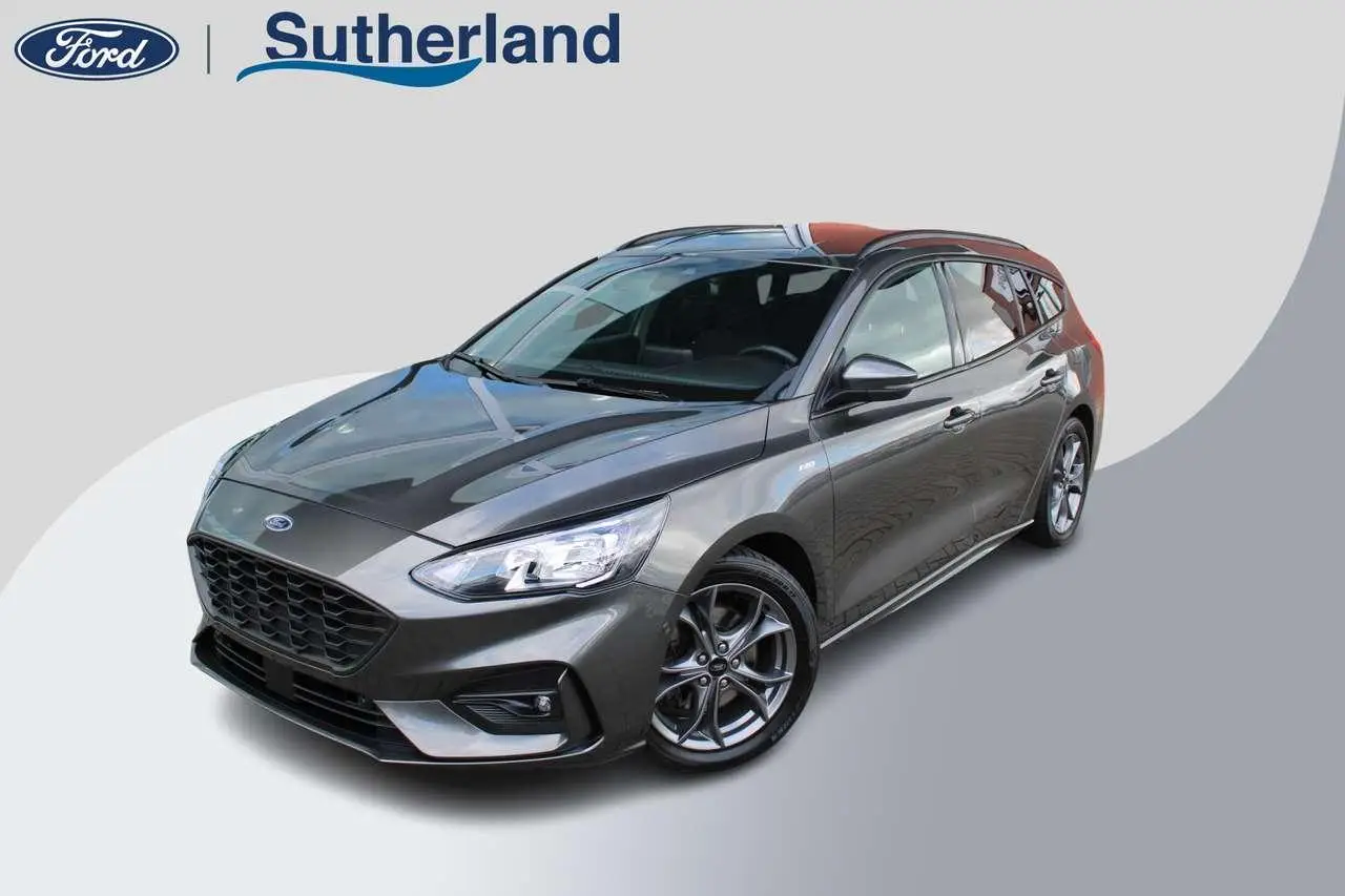 Photo 1 : Ford Focus 2021 Diesel